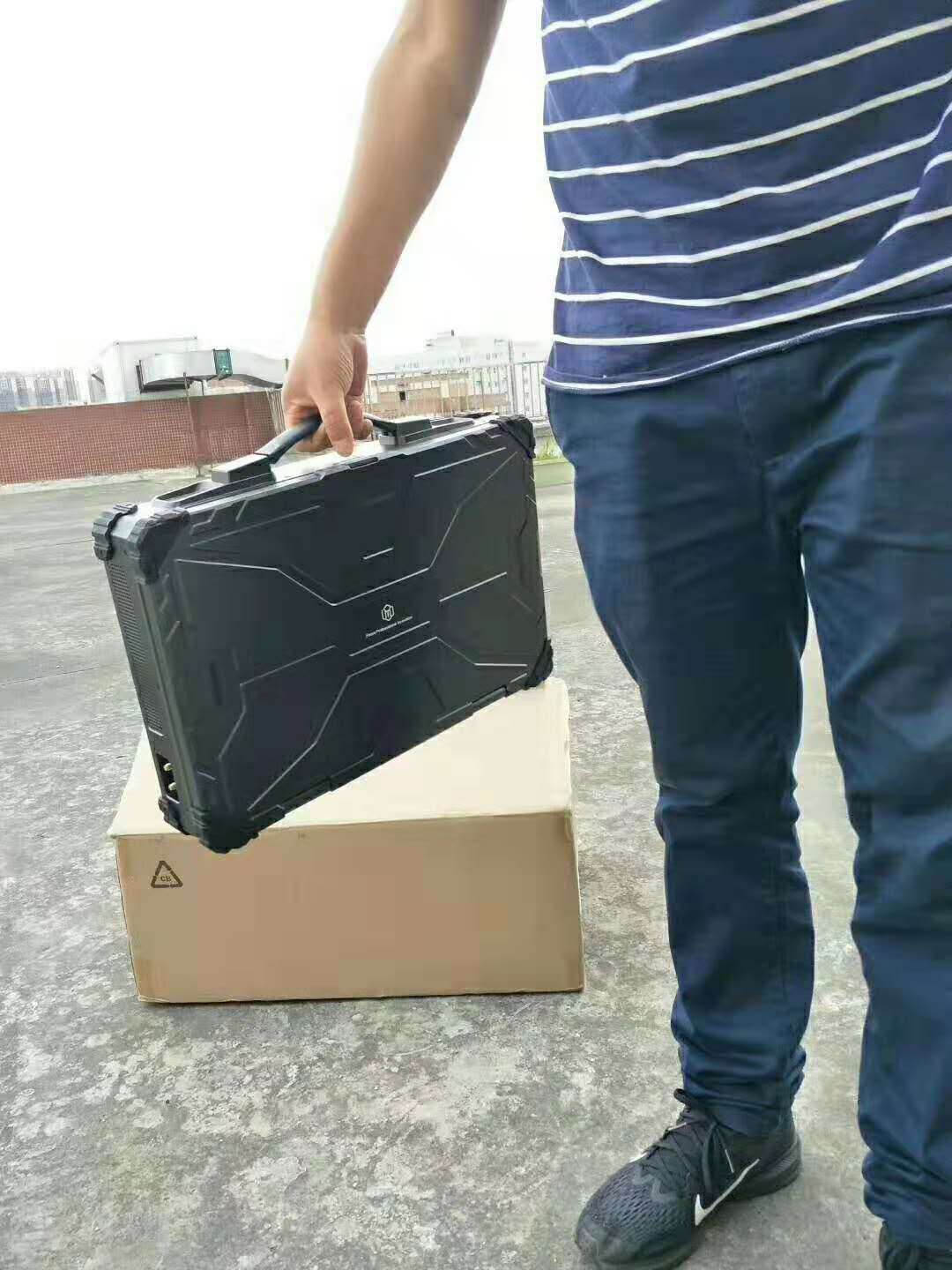 無(wú)r機(jī)地面站控制終端